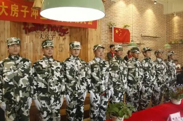 秋瓷炫向朋友求婚,视频曝光!网友震惊:知性优雅不再?