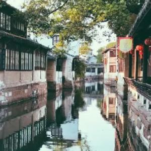 英菲尼迪QX80新一代谍照曝光:方正设计引领豪华SUV未来!